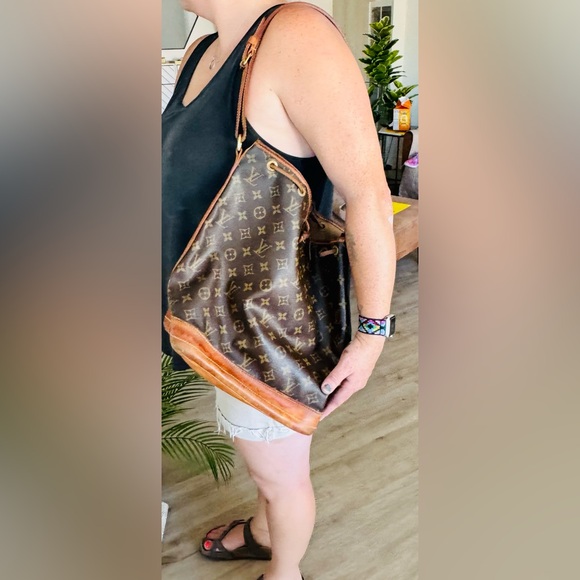 Louis Vuitton Noé Bag Authenticated - Picture 4 of 17